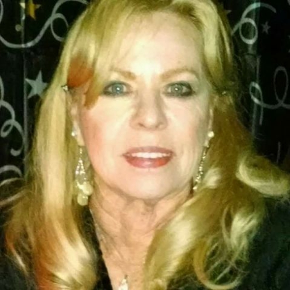 Meet your Posher, Sharon